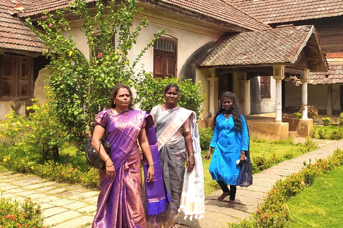 Best Couples Resorts in Paramakudi